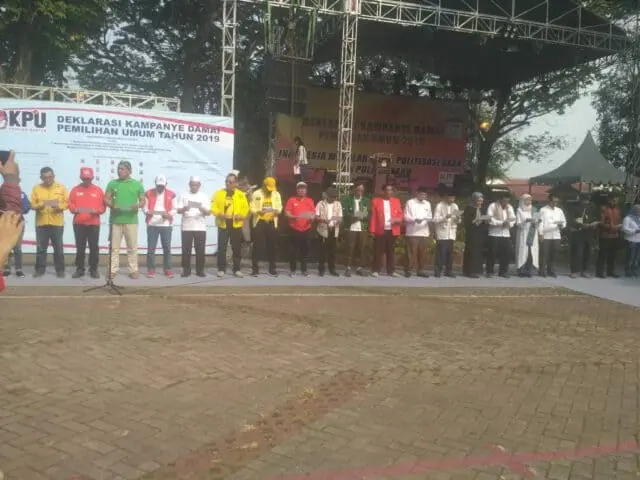 Deklarasi Kampanye Damai, Stop Hoax Politisasi Sara dan Politik Uang Deklarasi Kampanye Damai, Stop Hoax Politisasi Sara dan Politik Uang