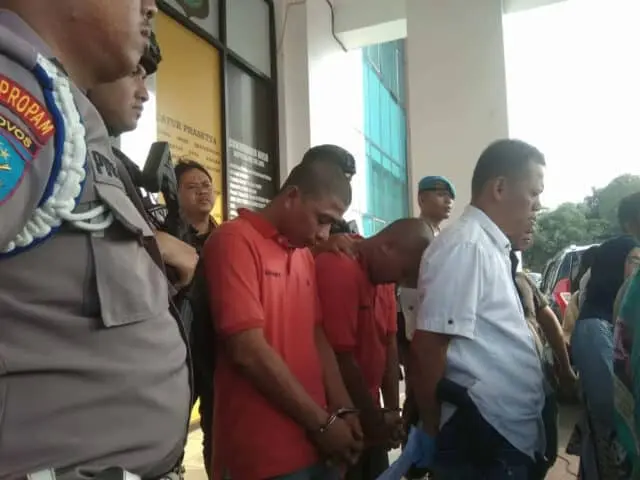 Dua anak dan Satu Remaja Di Eksploitasi Serta Dianiaya Pengurus Yayasan Khusnul Khotimah Dua anak dan Satu Remaja Di Eksploitasi Serta Dianiaya Pengurus Yayasan Khusnul Khotimah