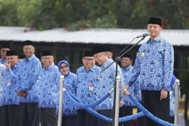 Perjuangkan TKS Non Katagori, Gubernur Akan Lobi KPK Perjuangkan TKS Non Katagori, Gubernur Akan Lobi KPK