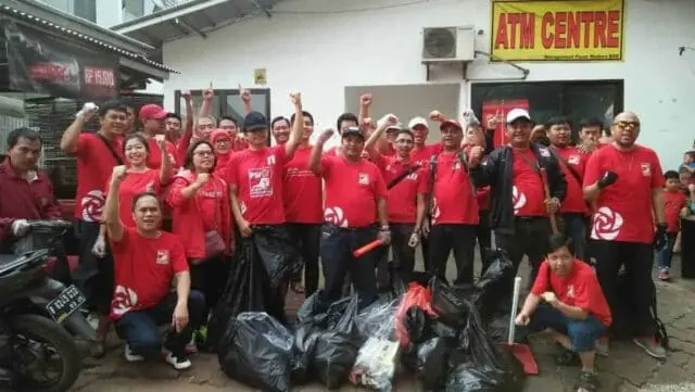 DPC PSI Tangsel Eksekusi Sampah di Pasar Modern BSD DPC PSI Tangsel Eksekusi Sampah di Pasar Modern BSD