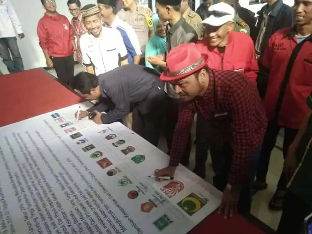 Tanpa Hoax,Sara dan Uang, Komitmen Deklarasi Pemilu Damai 2019 di Kelapa Dua Tanpa Hoax,Sara dan Uang, Komitmen Deklarasi Pemilu Damai 2019 di Kelapa Dua