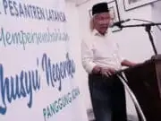 Ridwan Saidi : Suara Azan Alirkan Gelombang Bersih Ridwan Saidi : Suara Azan Alirkan Gelombang Bersih