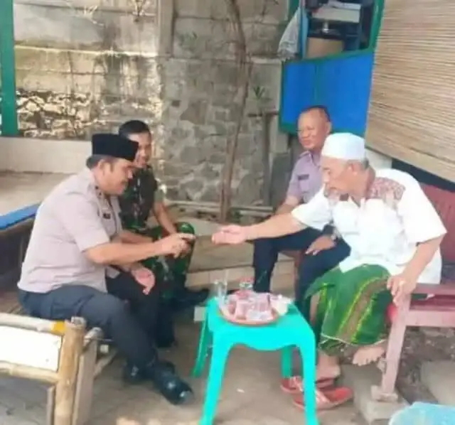 Polisi Gandeng Tokoh Agama Ajak Jaga Kamtibmas Polisi Gandeng Tokoh Agama Ajak Jaga Kamtibmas