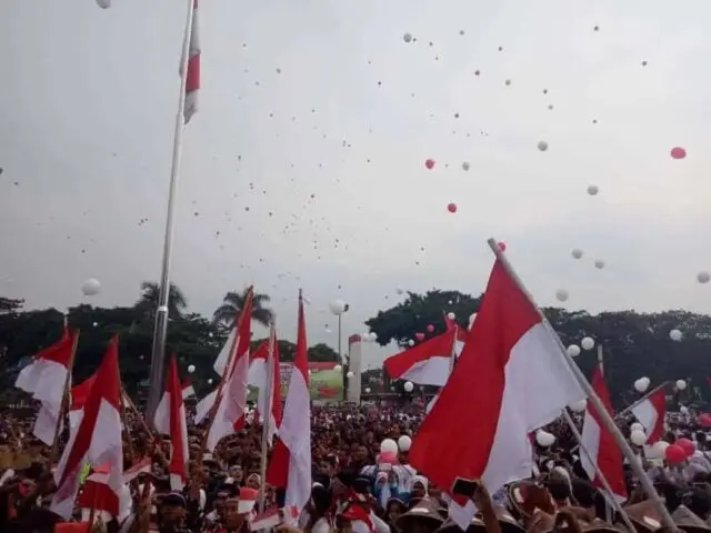 Kirab Merah Putih, Kapolda : Masyarakat Banten Siap Mempertahankan NKRI Kirab Merah Putih, Kapolda : Masyarakat Banten Siap Mempertahankan NKRI