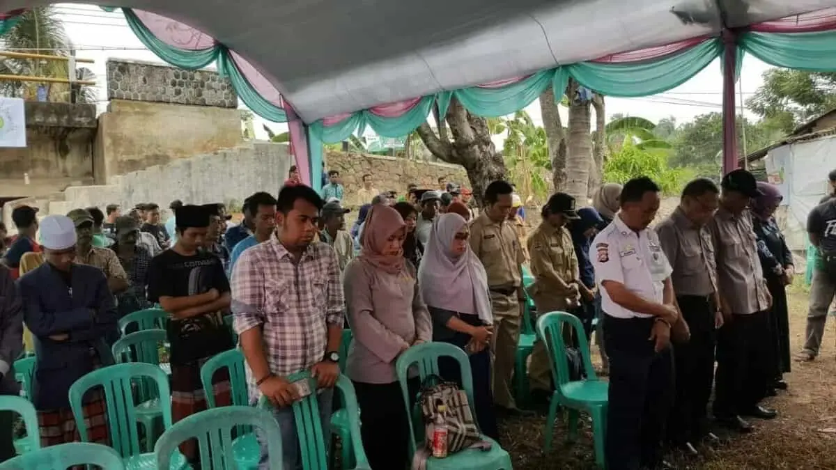 Bank Sampah, Solusi Ekonomi Kerakyatan Bank Sampah, Solusi Ekonomi Kerakyatan
