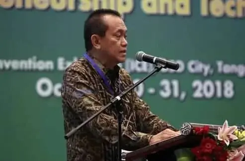 Mencapai Tujuan Pembangunan Berkelanjutan Melalui Inovasi, Kewirausahaan, dan Teknologi Mencapai Tujuan Pembangunan Berkelanjutan Melalui Inovasi, Kewirausahaan, dan Teknologi
