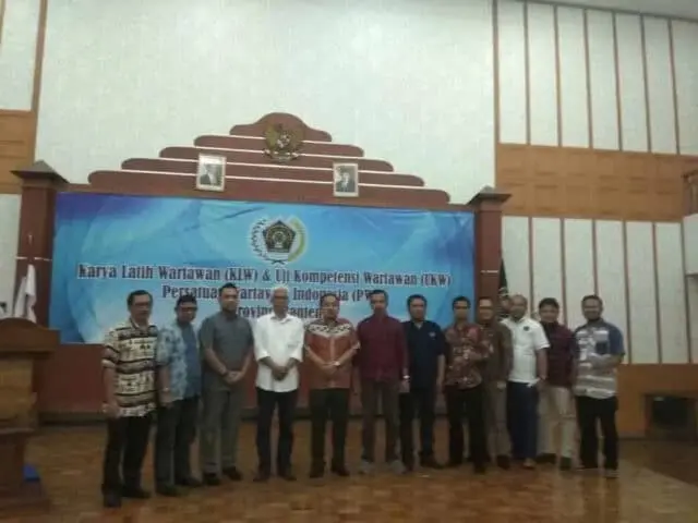 PWI Banten Gelar KLW Dan UKW se-Provinsi Banten PWI Banten Gelar KLW Dan UKW se-Provinsi Banten