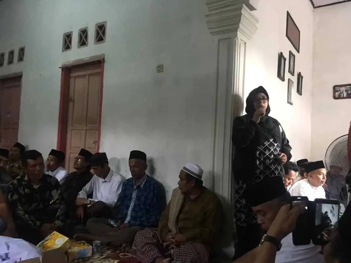 Putri Ma'ruf Amin : Kyai Kampung Pontang Dukung Jokowi-Ma'ruf