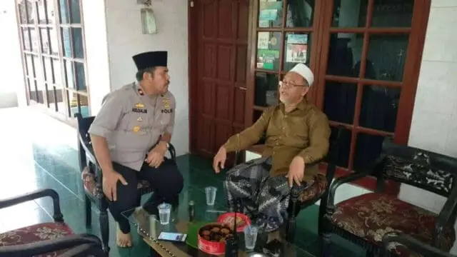 Jalin Terus Silaturahmi, Polisi Sambang Ulama Jalin Terus Silaturahmi, Polisi Sambang Ulama