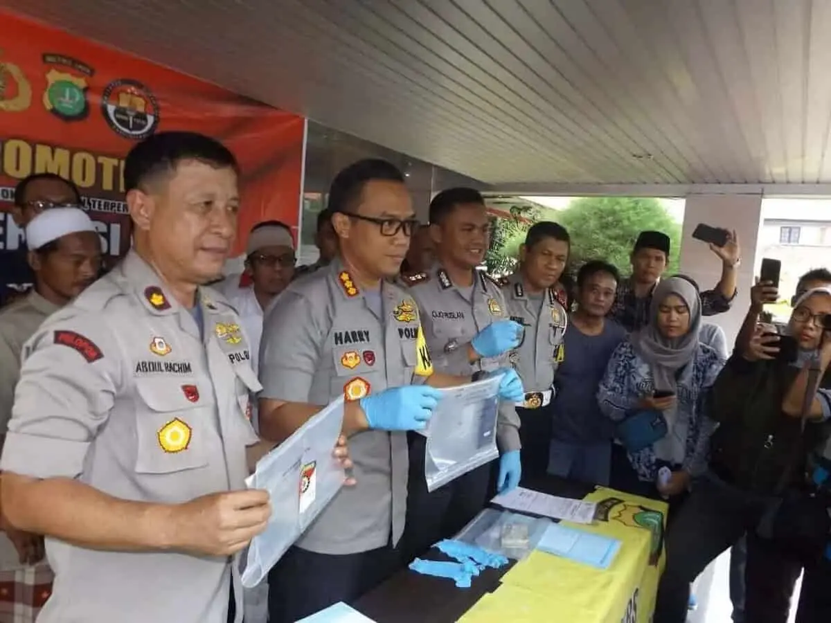Akhirnya, Sopir Maut Pengangkut Santri Ditahan Polisi Akhirnya, Sopir Maut Pengangkut Santri Ditahan Polisi