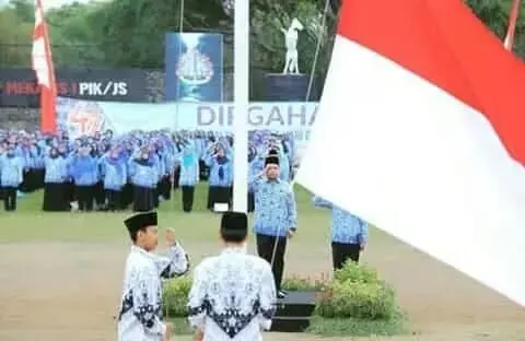Peringati HUT KORPRI, PGRI dan HGN, Walikota Tangerang : Guru harus Siap Hadapi Industri Millenial 4.0 Peringati HUT KORPRI, PGRI dan HGN, Walikota Tangerang : Guru harus Siap Hadapi Industri Millenial 4.0