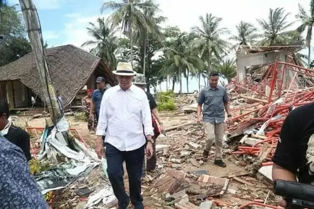 Penanganan Gerak Cepat, Gubernur Banten Terjunkan Puluhan Tim Medis Penanganan Gerak Cepat, Gubernur Banten Terjunkan Puluhan Tim Medis