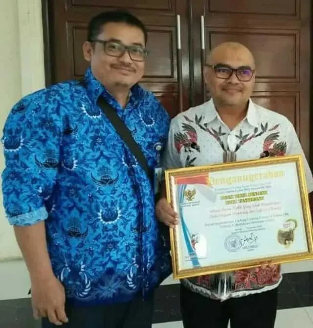 PDAM TB Kota Tangerang Raih Penghargaan Bidang KIP Prov. Banten PDAM TB Kota Tangerang Raih Penghargaan Bidang KIP Prov. Banten