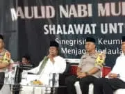 Hadiri Maulid Nabi, Kapolres Tangsel Disematkan Sebagai Dewan Kehormatan Pendekar Banten Hadiri Maulid Nabi, Kapolres Tangsel Disematkan Sebagai Dewan Kehormatan Pendekar Banten