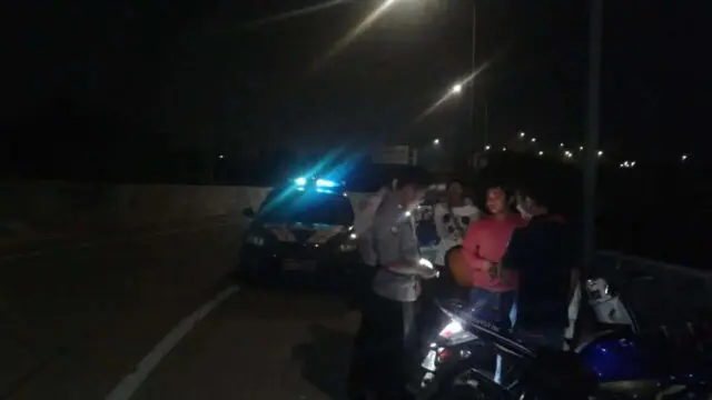 Patroli biru polsek ciledug polres metro tangerang kota