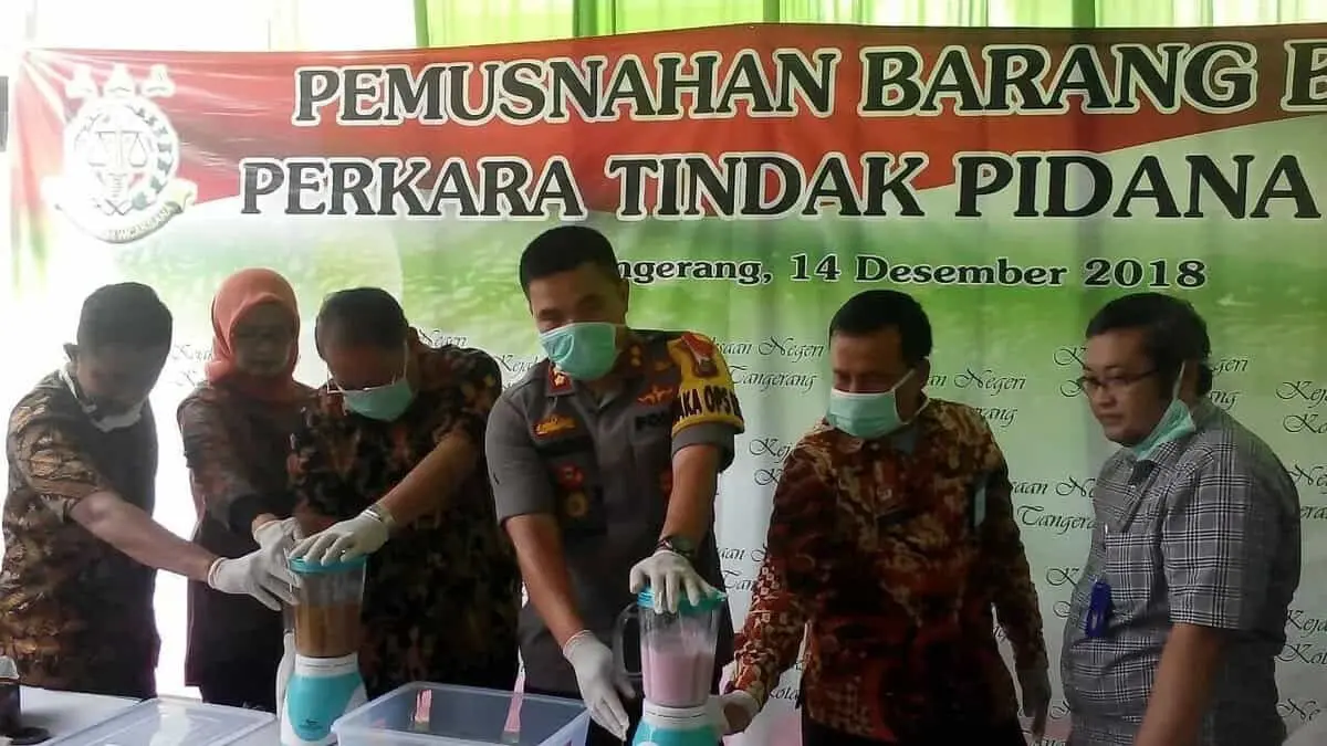 Jelang Akhir Tahun, Berbagai Barang Bukti Dimusnahkan Kejari Kota Tangerang Jelang Akhir Tahun, Berbagai Barang Bukti Dimusnahkan Kejari Kota Tangerang