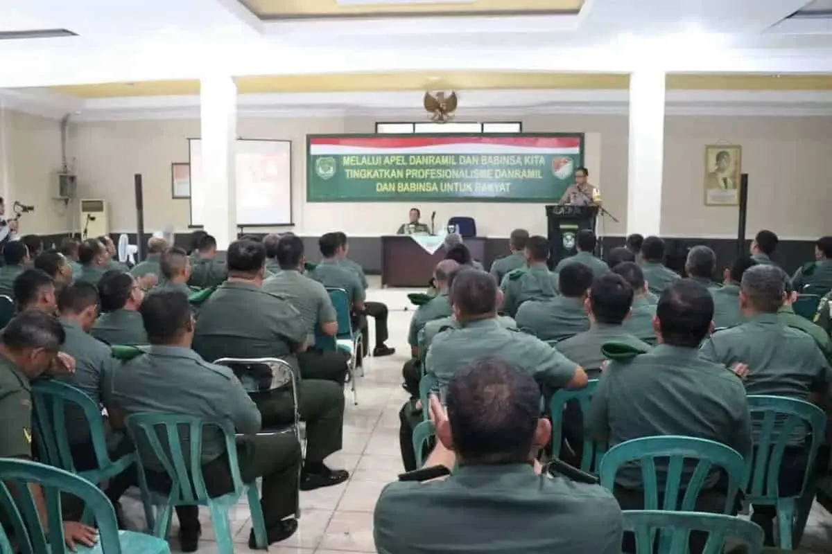 Apel Danramil dan Babinsa Kodim 05/06 Tangerang, Kapolres : TNI-Polri Netral di Pemilu 2019 Apel Danramil dan Babinsa Kodim 05/06 Tangerang, Kapolres : TNI-Polri Netral di Pemilu 2019