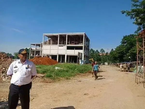 Membangkang ! Bangunan Politeknik Kemenkumham Kembali Disegel Tim Paku Bumi Membangkang ! Bangunan Politeknik Kemenkumham Kembali Disegel Tim Paku Bumi