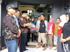 PP Muhammadiyah Serahkan Bantuan Korban Tsunami