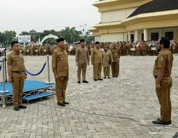 Wahidin Halim Ajak Pegawai Gemar Bersedekah