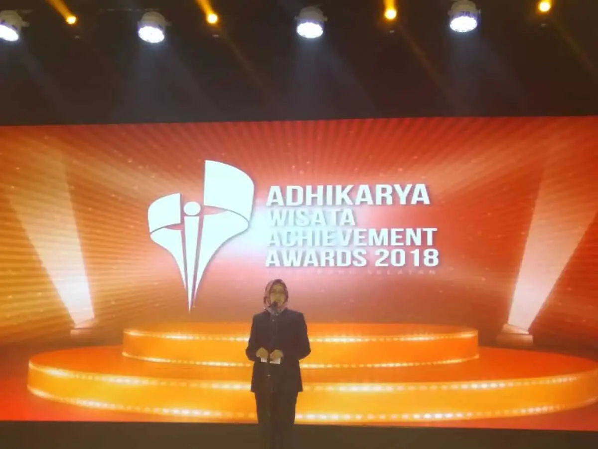 Pemkot Tangsel Anugerahkan Achievement Award 2018 Sektor Wisata Pemkot Tangsel Anugerahkan Achievement Award 2018 Sektor Wisata