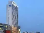 Wow..Tahun Baruan di Novotel Tangerang, Dapatkan Sensasi Ala Bintang Hollywood Wow..Tahun Baruan di Novotel Tangerang, Dapatkan Sensasi Ala Bintang Hollywood