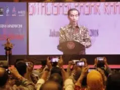 Jokowi Buka Rakernas Asparindo : Revitalisasi Pasar Tradisional Menjadi Modern Jokowi Buka Rakernas Asparindo : Revitalisasi Pasar Tradisional Menjadi Modern