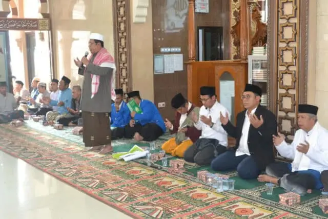 Maulid Nabi di Ponpes Daarul Amanah KH. Khaitami Doakan Pemimpin Amanah di 2019 Maulid Nabi di Ponpes Daarul Amanah KH. Khaitami Doakan Pemimpin Amanah di 2019