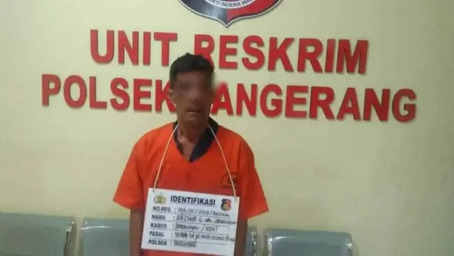 Istri Minta Cerai Malah di Tusuk Suami Istri Minta Cerai Malah di Tusuk Suami