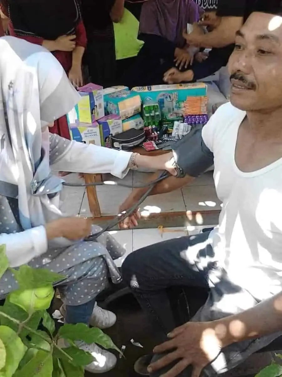 Pokdar Sektor Cipondoh Salurkan Langsung Donasi Korban Tsunami Banten Pokdar Sektor Cipondoh Salurkan Langsung Donasi Korban Tsunami Banten