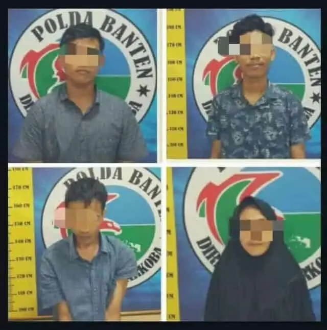 4 Pelaku Narkoba Ditangkap di 3 Lokasi Dalam Waktu Bersamaan 4 Pelaku Narkoba Ditangkap di 3 Lokasi Dalam Waktu Bersamaan