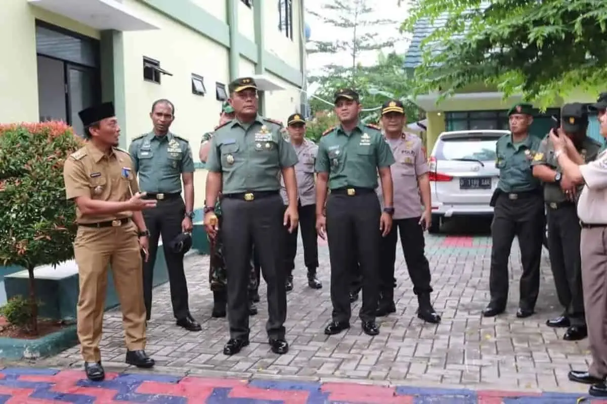Pangdam Jaya Kunjungi Jajaran Kodim 0506 Tangerang Pangdam Jaya Kunjungi Jajaran Kodim 0506 Tangerang