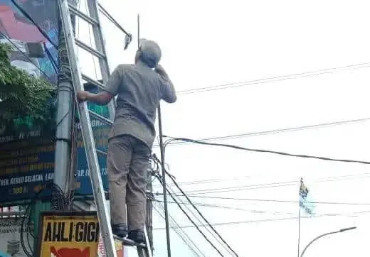 Panwascam Larangan Tertibkan APK Langgar K3 Panwascam Larangan Tertibkan APK Langgar K3