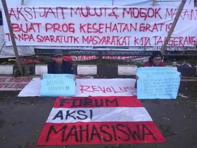 Aksi Jahit Mulut Dan Mogok Makan Mahasiswa, Tuntut Bubarkan BPJS Aksi Jahit Mulut Dan Mogok Makan Mahasiswa, Tuntut Bubarkan BPJS