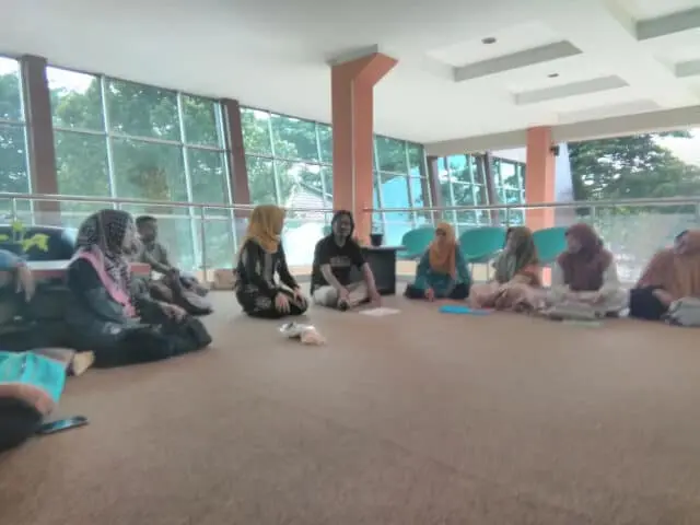 Pelatihan Jurnalistik di Perpustakaan Saidjah Adinda, Satu Jam Jadi Wartawan Pelatihan Jurnalistik di Perpustakaan Saidjah Adinda, Satu Jam Jadi Wartawan