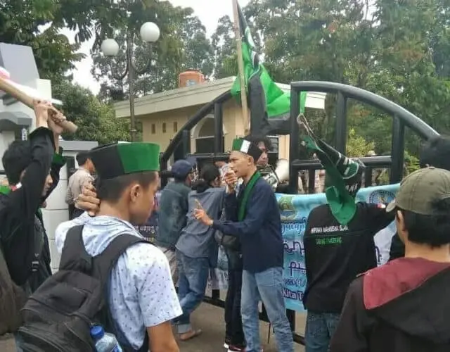 Demo HMI, Minta APBD Pemkot Tangerang Tepat Sasaran Demo HMI, Minta APBD Pemkot Tangerang Tepat Sasaran