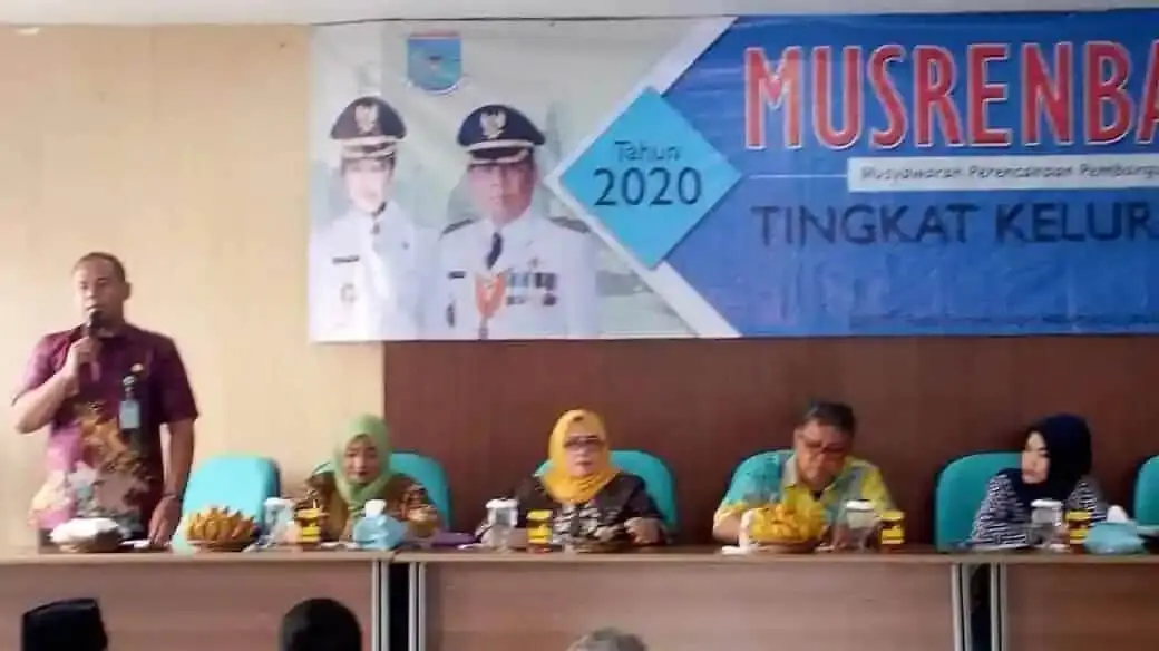 Musrenbang Cirendeu Usulkan 20 Peningkatan Jalan dan Drainase Musrenbang Cirendeu Usulkan 20 Peningkatan Jalan dan Drainase