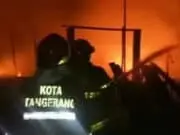 20 Bangunan Diatas Tanah Kemenkumham Habis Dilalap Api