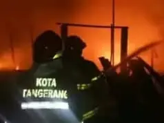 20 Bangunan Diatas Tanah Kemenkumham Habis Dilalap Api 20 Bangunan Diatas Tanah Kemenkumham Habis Dilalap Api