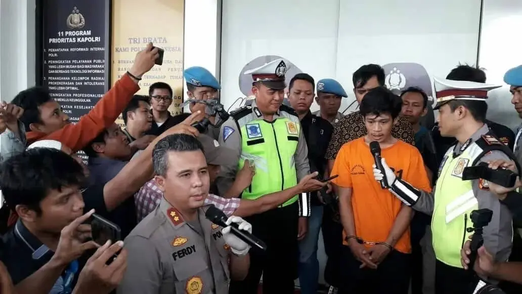 Viral ! Pemuda Penghancur Motor Saat Ditilang Polisi Jadi Tersangka
