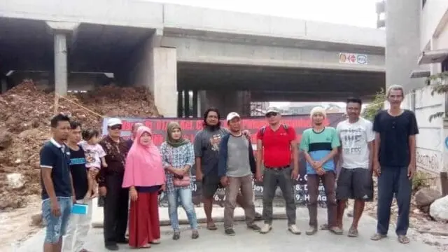 Tanah Belum Dibayar, Pembangunan JORR Dituding Dzolimi Warga Cipete Tanah Belum Dibayar, Pembangunan JORR Dituding Dzolimi Warga Cipete
