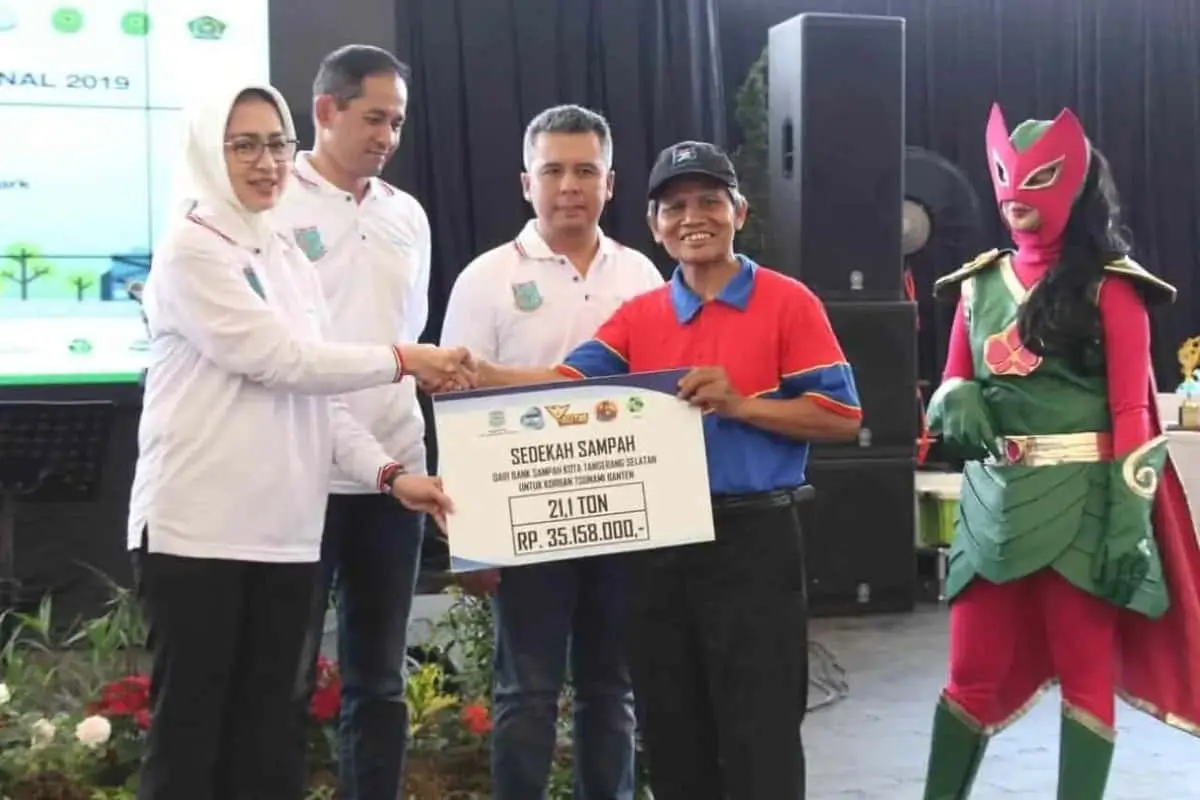 HPSN 2019, Kapolres Bersama Pemkot Tangsel Ajak Masyarakat Perduli Sampah HPSN 2019, Kapolres Bersama Pemkot Tangsel Ajak Masyarakat Perduli Sampah