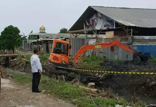 DPUPR Kota Tangerang akan Berkoordinasi dengan DKI jakarta Keruk Kali Cantiga DPUPR Kota Tangerang akan Berkoordinasi dengan DKI jakarta Keruk Kali Cantiga