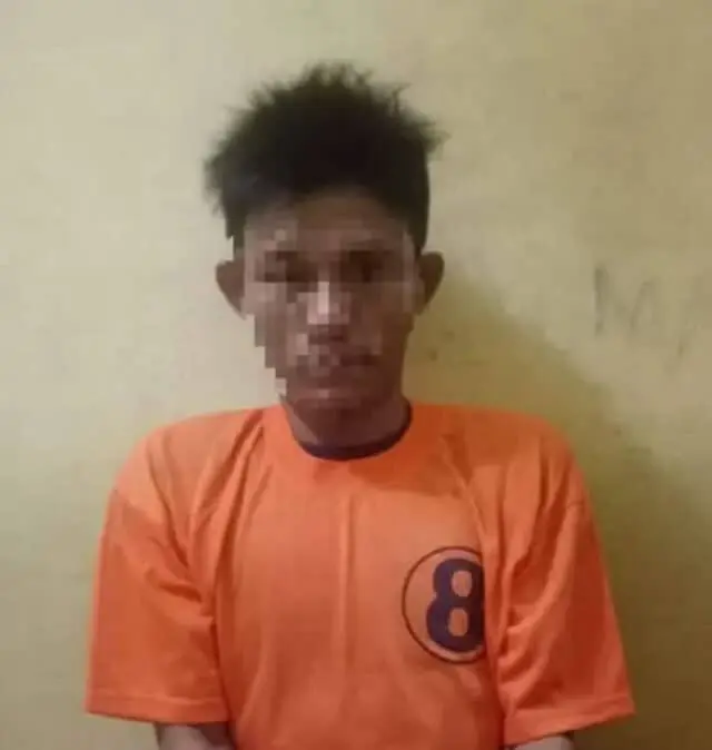 Pelaku Curas Dalam Angkot Dibekuk Polisi 4 Buron Pelaku Curas Dalam Angkot Dibekuk Polisi 4 Buron