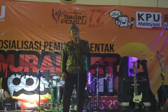 Sosialisasi KPU Banten di Culinary Night, Pengunjung Minta Formulir A5 Sosialisasi KPU Banten di Culinary Night, Pengunjung Minta Formulir A5