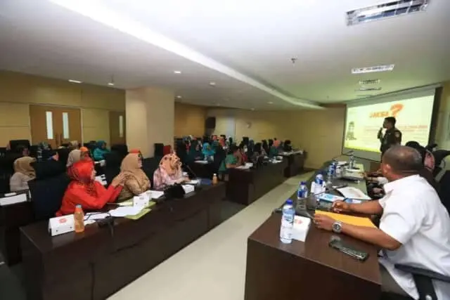 Disperindag Tangsel Sosialisasi Pentingnya SNI untuk IKM Disperindag Tangsel Sosialisasi Pentingnya SNI untuk IKM