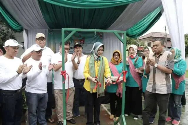 Walikota Resmikan Dua Bank Sampah di Benda Baru Walikota Resmikan Dua Bank Sampah di Benda Baru
