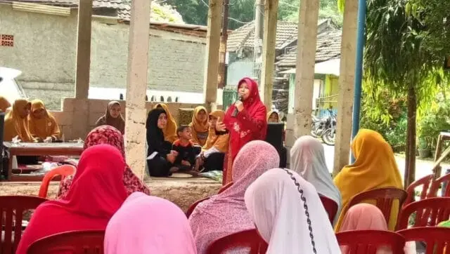 Gelar Baksos, Caleg DPR RI PKS Dorong Setiap Wanita Sekolah Sampai Perguruan Tinggi Gelar Baksos, Caleg DPR RI PKS Dorong Setiap Wanita Sekolah Sampai Perguruan Tinggi