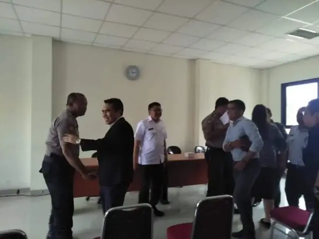 Plt Camat Pagedangan Sidak Soal Dugaan Limbah B3 RS Murni Asih Plt Camat Pagedangan Sidak Soal Dugaan Limbah B3 RS Murni Asih