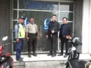 Sambangi Gereja Aiptu Purwanto Sampaikan Pesan Khamtibmas Sambangi Gereja Aiptu Purwanto Sampaikan Pesan Khamtibmas